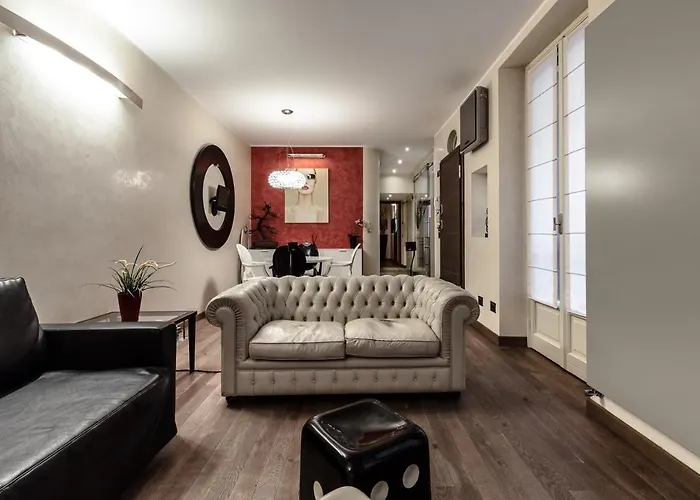 Stylish Suite In Fashion District - Corso Venezia