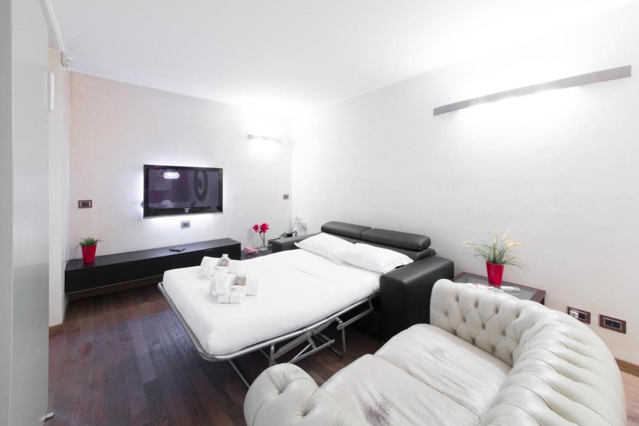 Apartment Stylish In Fashion District - Corso Venezia