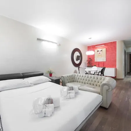 Stylish Suite In Fashion District - Corso Venezia Milan Exterior photo