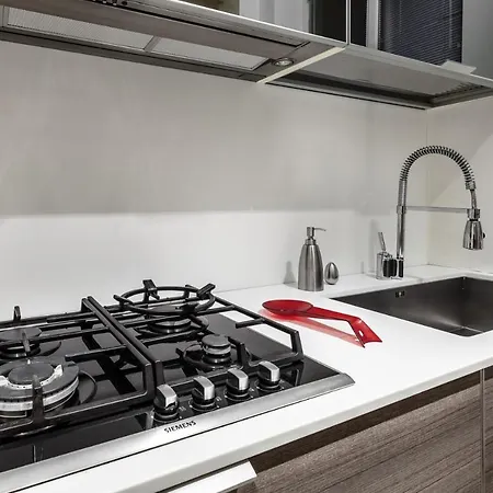 Stylish Suite In Fashion District - Corso Venezia Milan Exterior photo